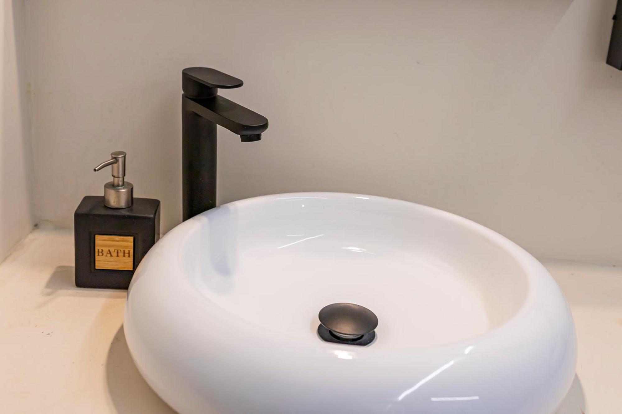 Resolana Suites Sewilla Zewnętrze zdjęcie